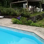 Casal Do Vulcao