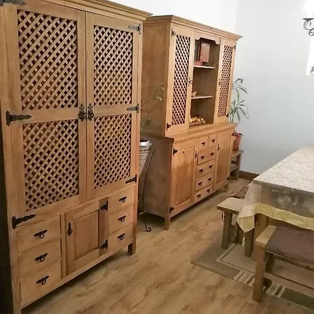 Casal Do Vulcao Capelo