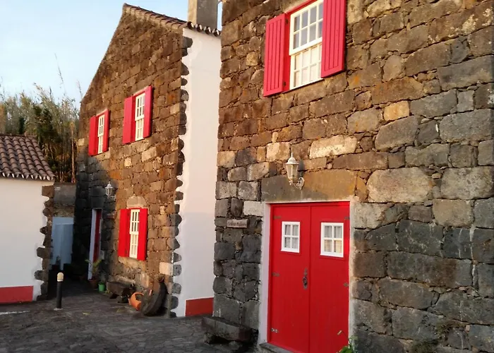 火山乡村民宿旅馆 *