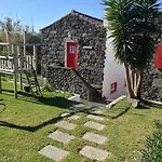Casal Do Vulcao