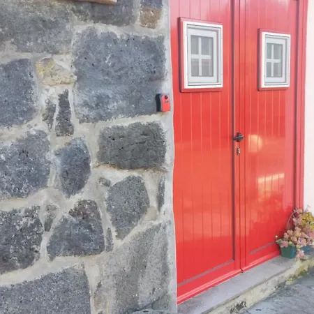 Casal Do Vulcao Kır Evi *