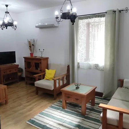 Casal Do Vulcao Kır Evi Capelo