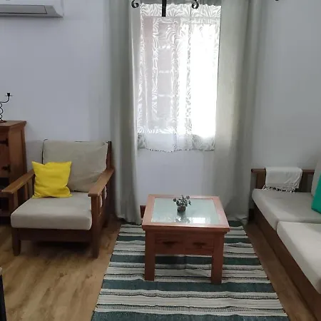 Casal Do Vulcao Kır Evi *