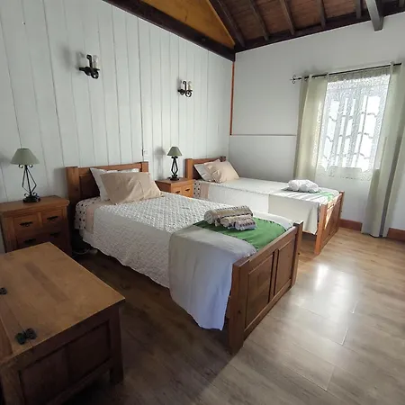 Casal Do Vulcao Kır Evi *