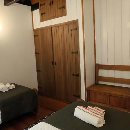 Casal Do Vulcao Kır Evi *