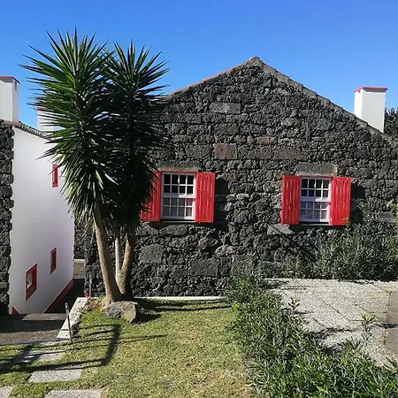 Kır Evi Casal Do Vulcao